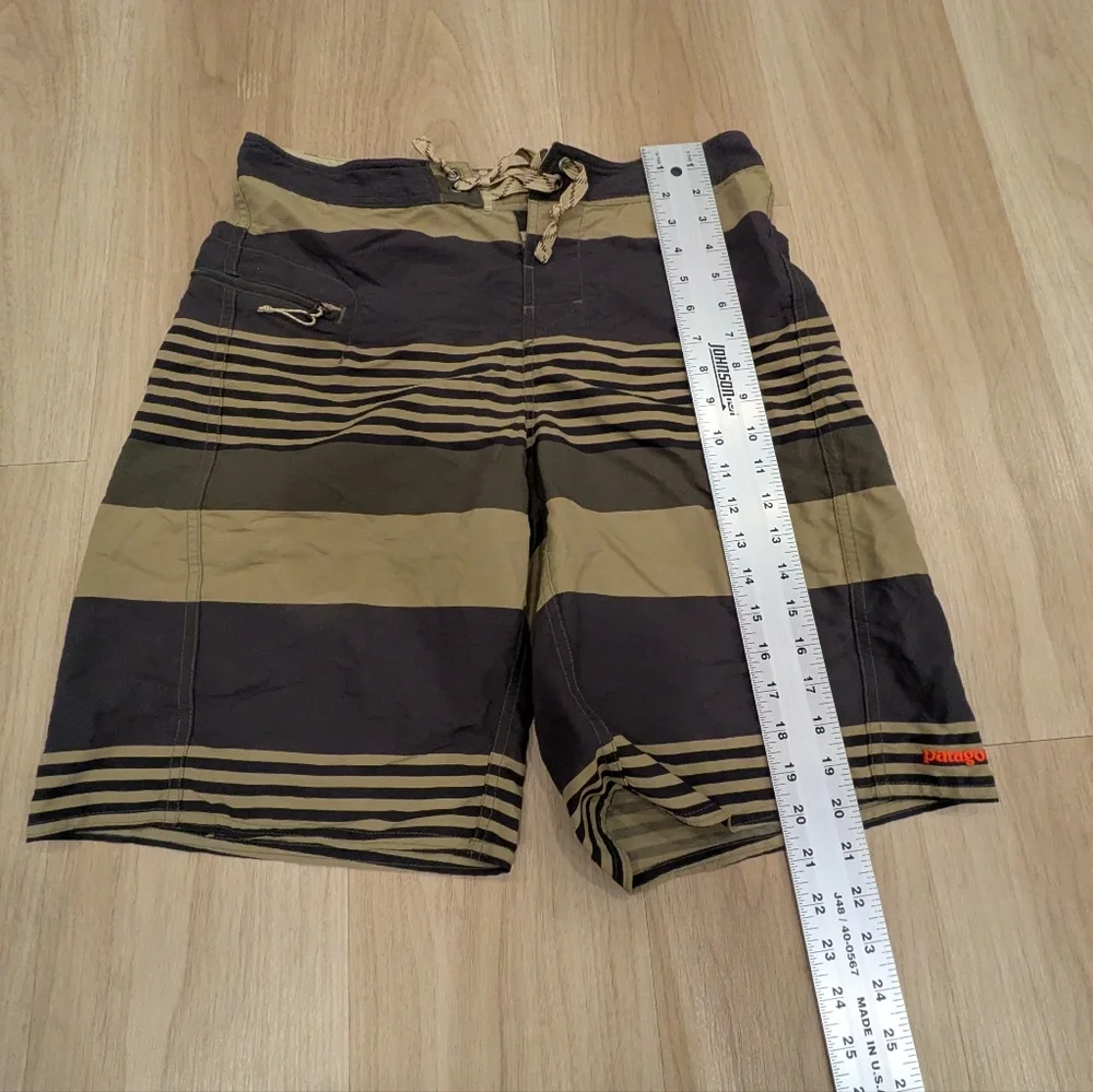 Patagonia Men Swim Shorts Brown With Stripes Size 3